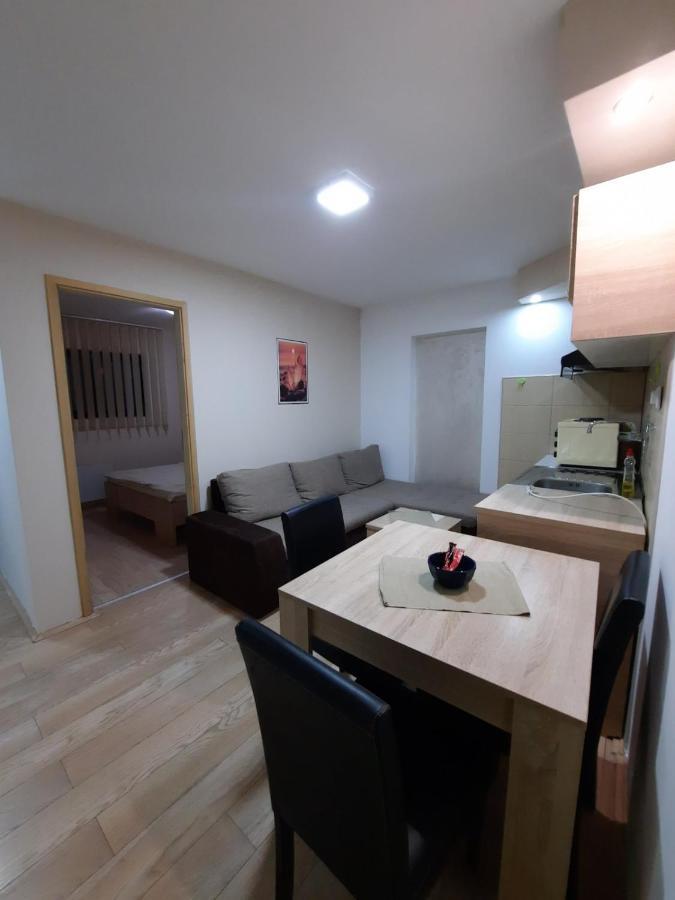 Apartmani Tvins Soko Banja Esterno foto