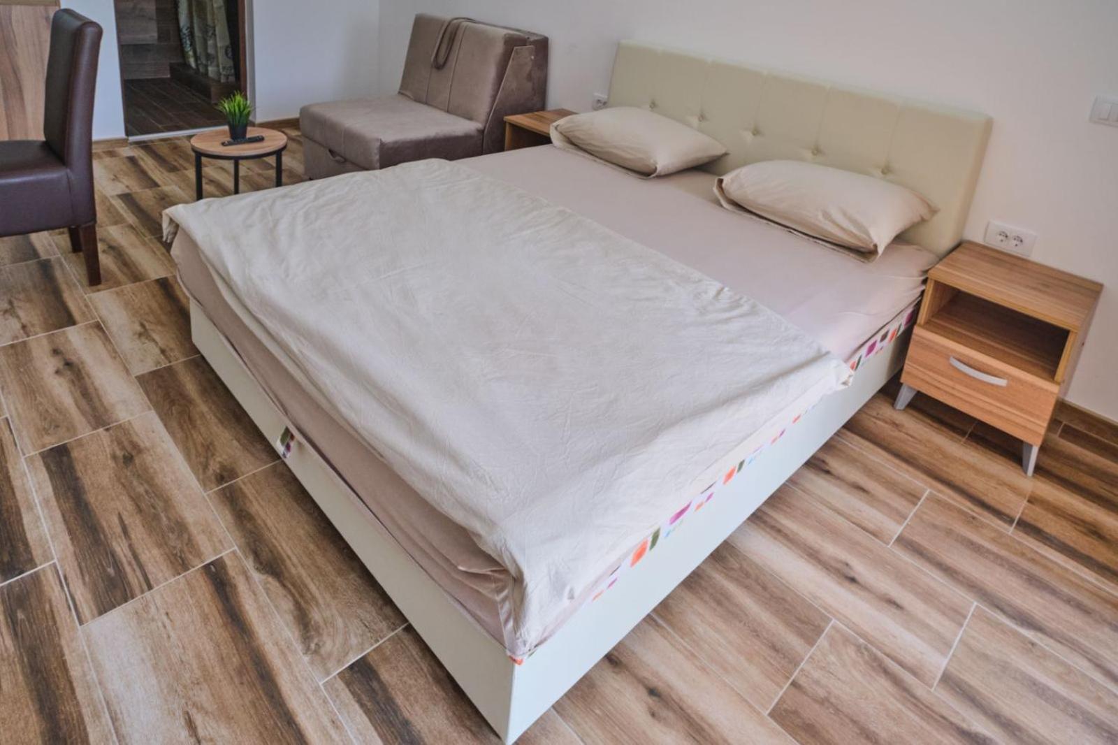 Apartmani Tvins Soko Banja Esterno foto